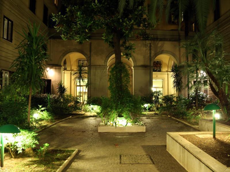 Caroline Rooms Roma Exterior foto