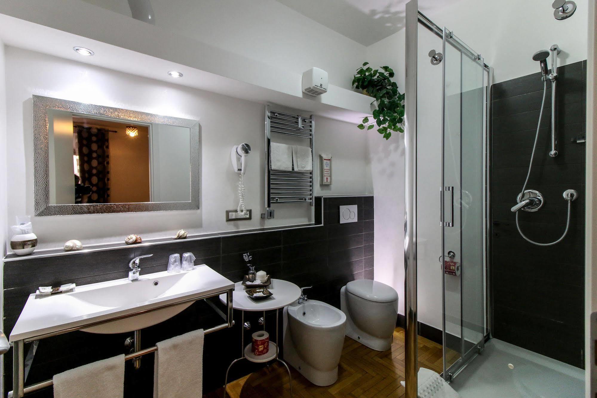 Caroline Rooms Roma Exterior foto